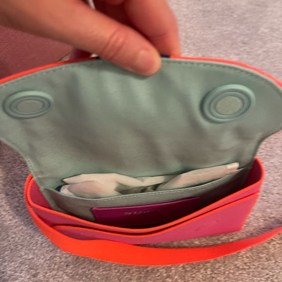 Rothy’s hot pink belt bag - Picture 6 of 6